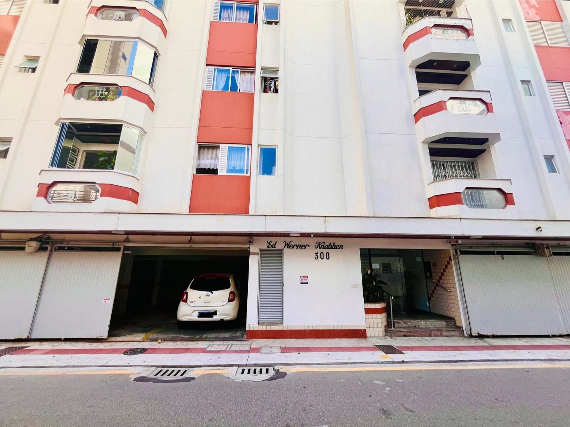 Curta! |197| Ape 2 Quartos Netflix Apartamento Balneario Camboriu